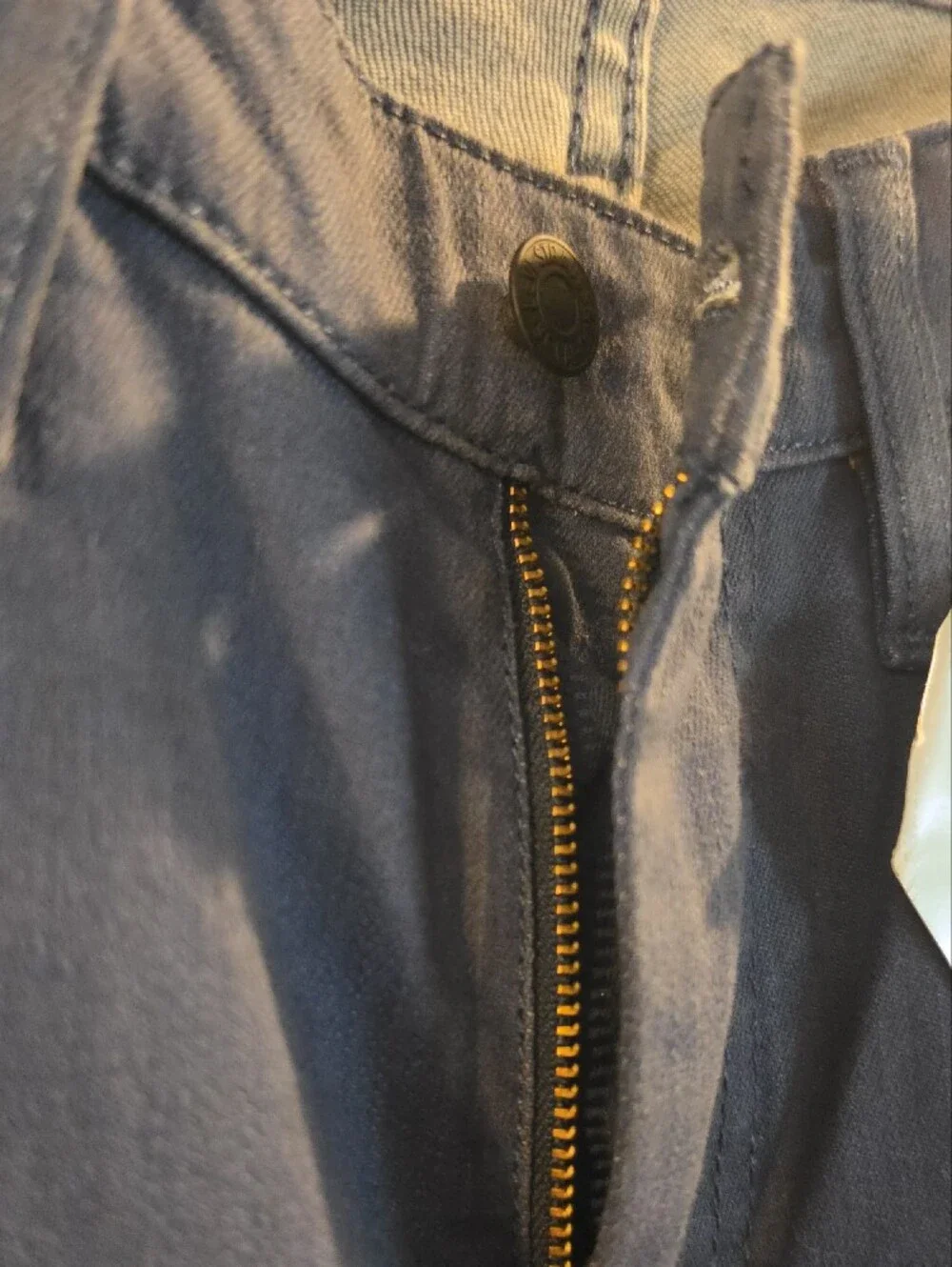 Levis slim fit